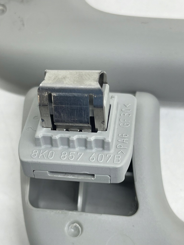 фото №11, Audi a4 b8 a6 c7 ручка кронштейн потолочный левый / правый перед