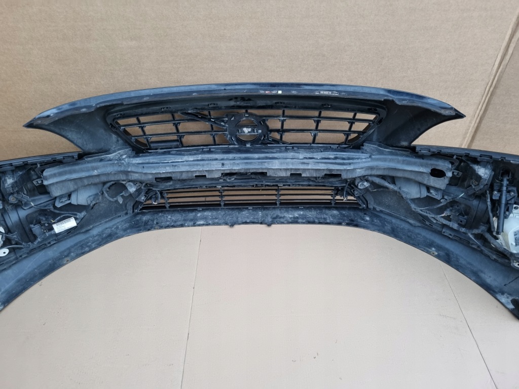 фото №8, Volvo v40 r-design бампер передній kompletny 452