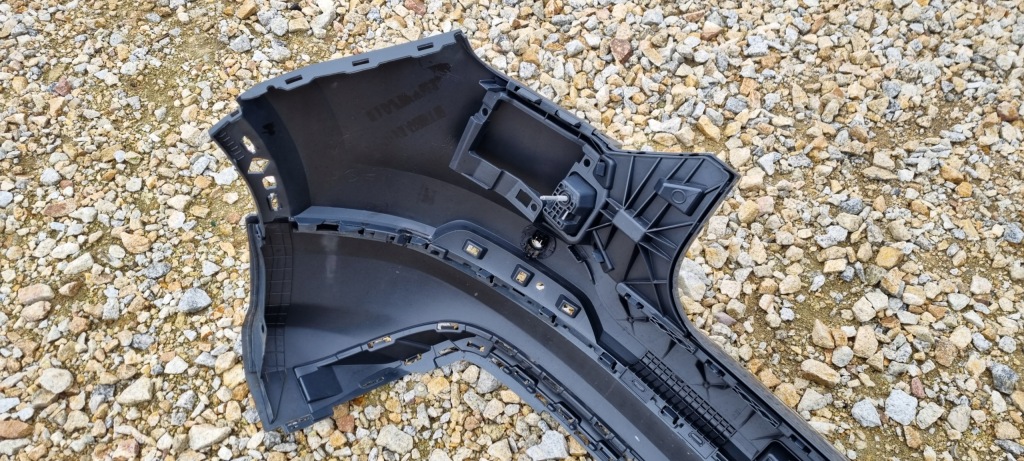 фото №11, Audi оригинальный номер 8w0807437aq бампер