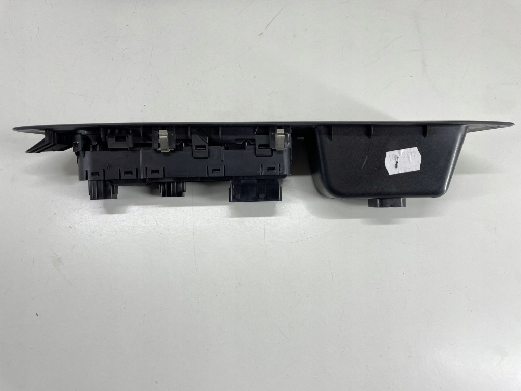 фото №6, Переключатель стекло зеркал левый перед citroen c4 iii 9831082880