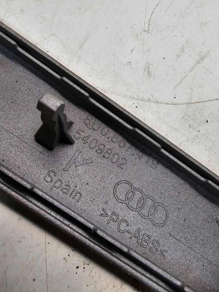 фото №6, Молдинг dekor дверь левый задняя audi q3 8u 8u0867419