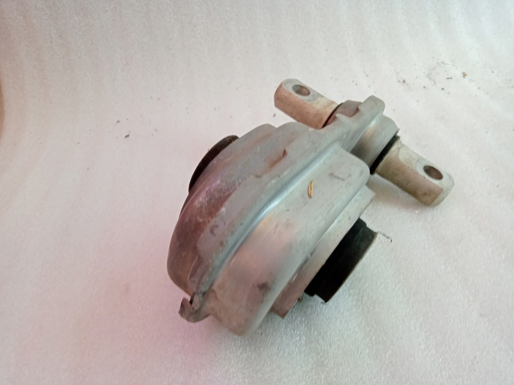 фото №6, Mercedes a w177 2019r 1.3 cgi подушка коробки передач a2472400600 org.