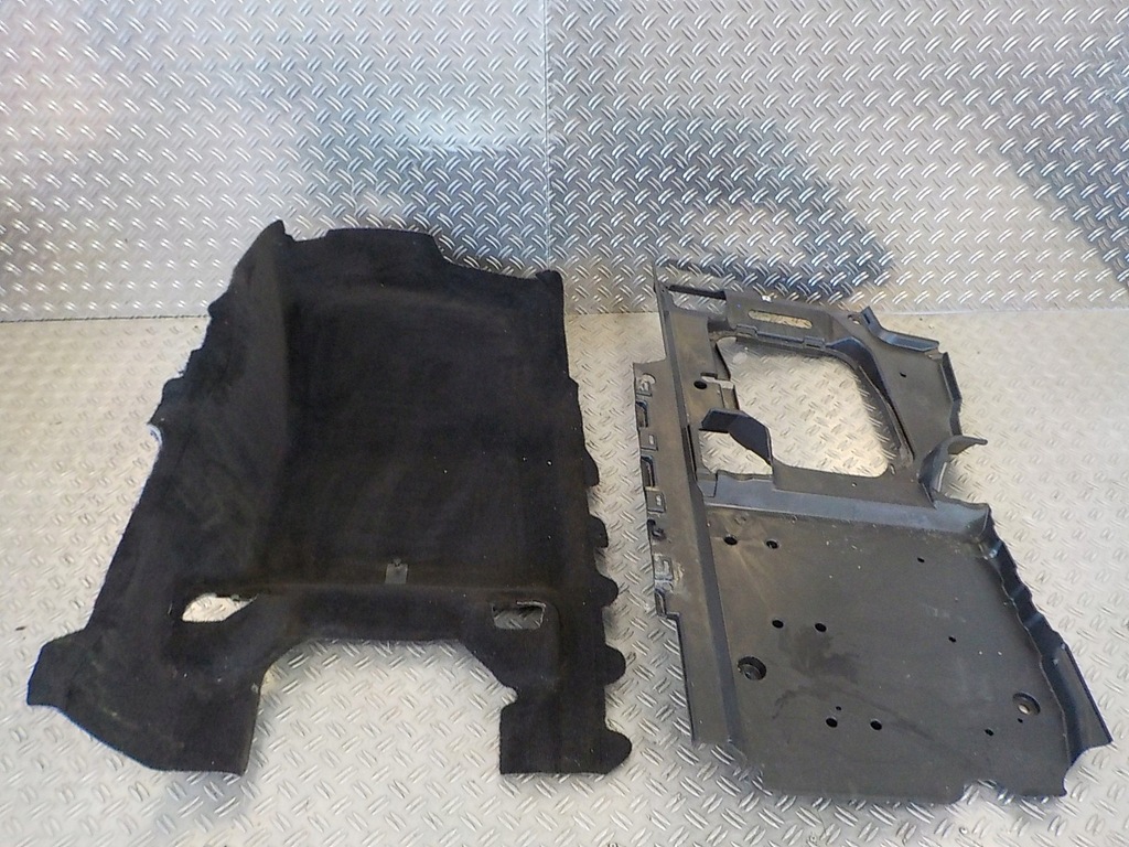 фото №1, Grand cherokee wk2 обшивка перед права