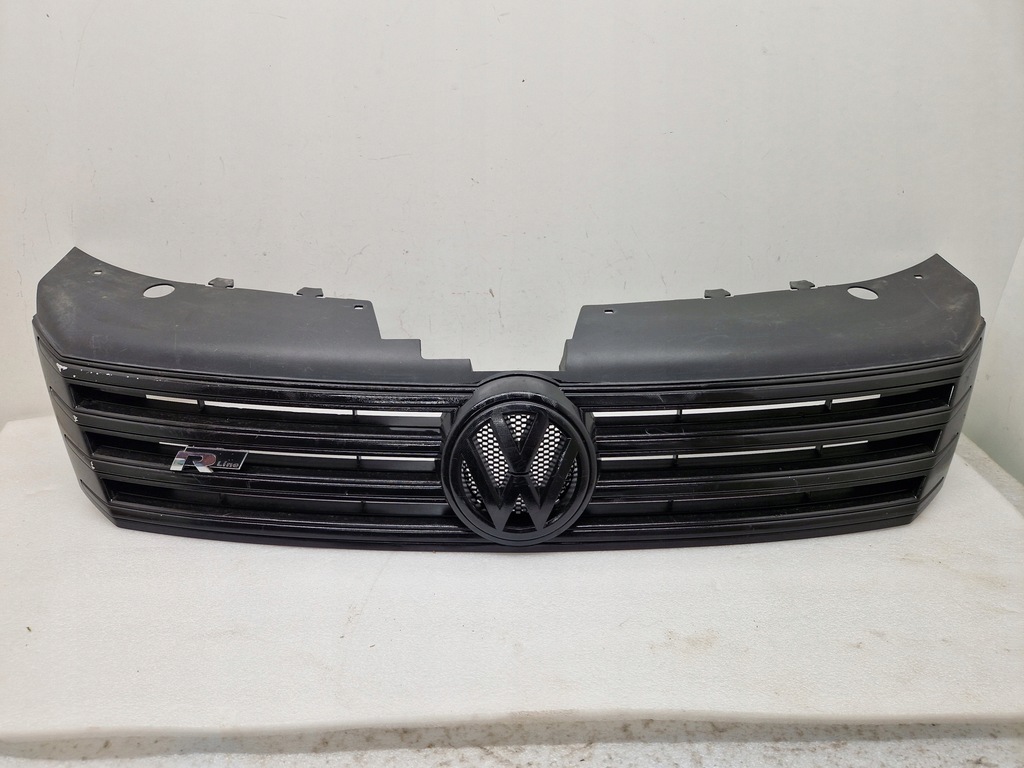 фото №1, Vw passat b7 3aa решётка радиатора решётка радиатора 3aa853651 r-line