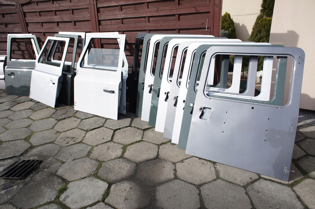 фото №6, Land rover defender подкрылок передние lr020621