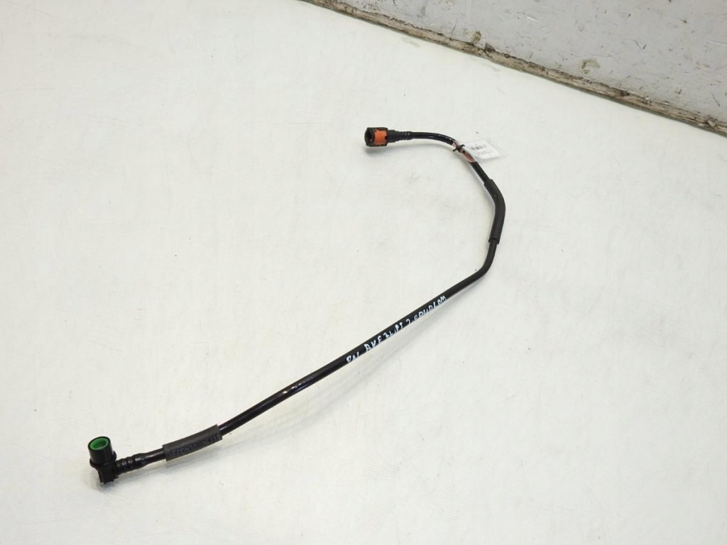 Шланг пального toyota avensis iii t27 2.0 d-4d 77204-02050-c Зі Шроту