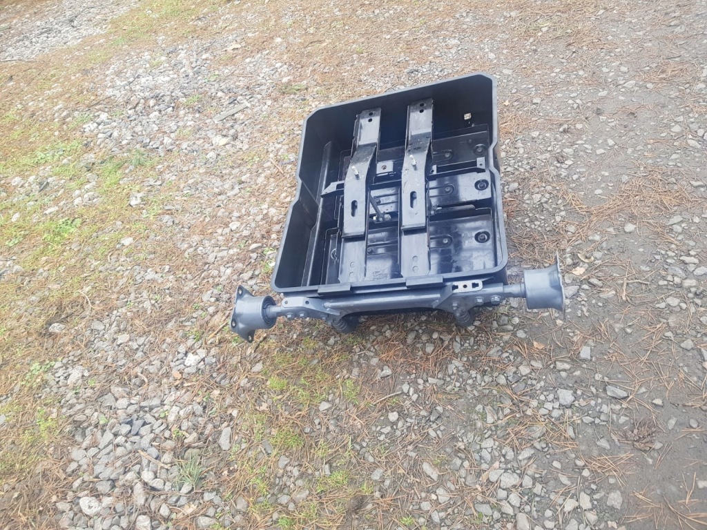 фото №3, Коробка акумуляторів daf xf 106