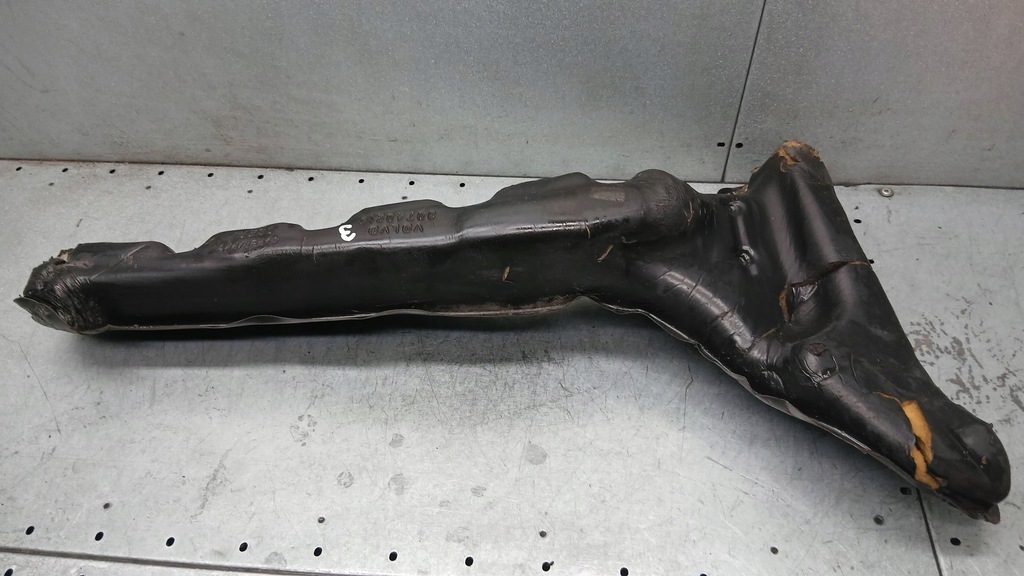 фото №5, Шумоизоляция крыла пена левый перед оригинальный номер 30740215 volvo s80 ii v70 iii 08-