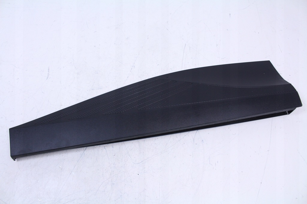 фото №1, Молдинг дверь правый задняя mg mg4