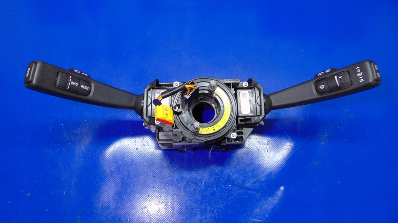 фото №1, Переключатель комбинированный лента volvo xc60 08-17r