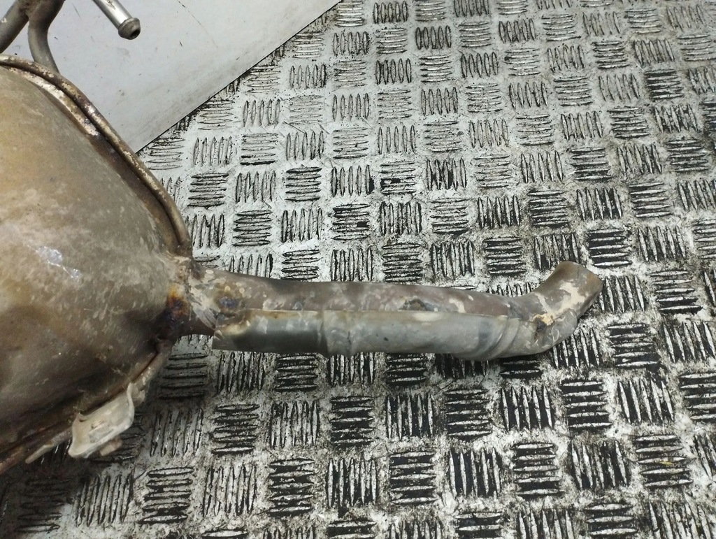 фото №8, Hyundai santa fe 2007 права сторона гасник kompletny