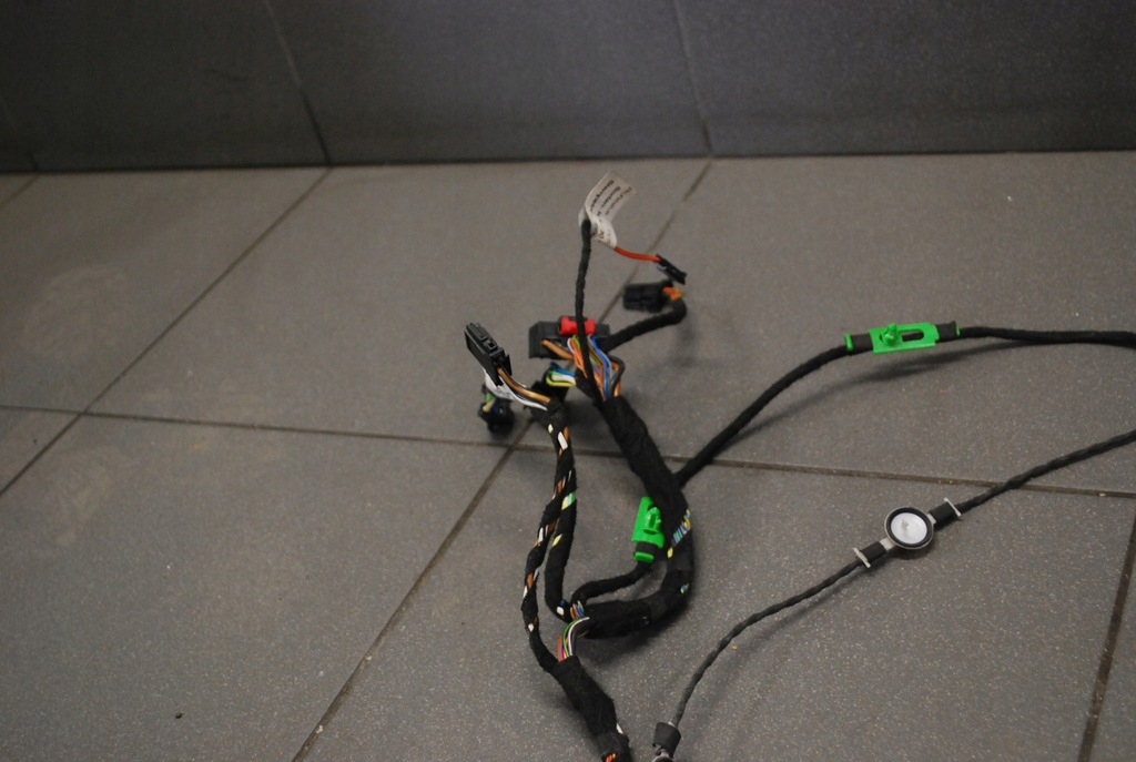 фото №8, Жгут дверь правый перед audi a6 c6 eu 4f1971030c