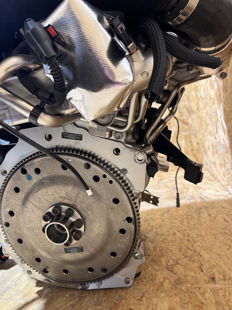 Комплектний  двигун audi q5 80a a5 a6 2.0 tdi dtp 21tyś km 2022r оригінал Зі Шроту