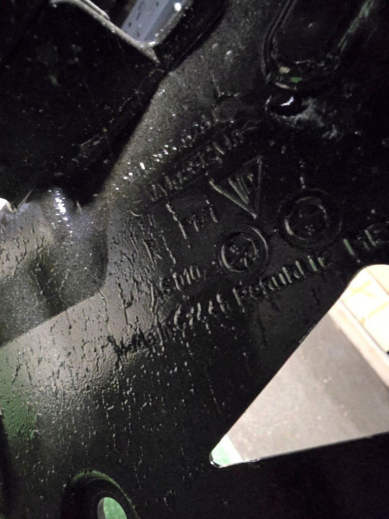 фото №10, Крыло правый перед porsche taycan 9j1