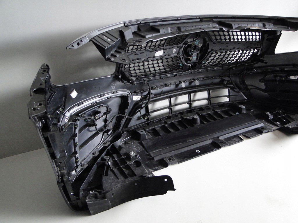 фото №9, Mercedes glb 247 x247 бампер передний pts lift amg 787 a2478800609