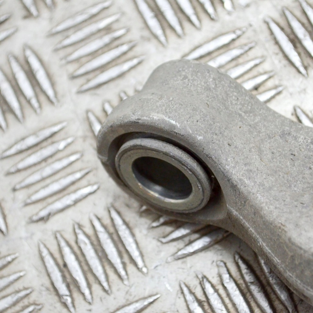 фото №7, Audi a6 allroad c7 2018 правая сторона нижний рычаг передний