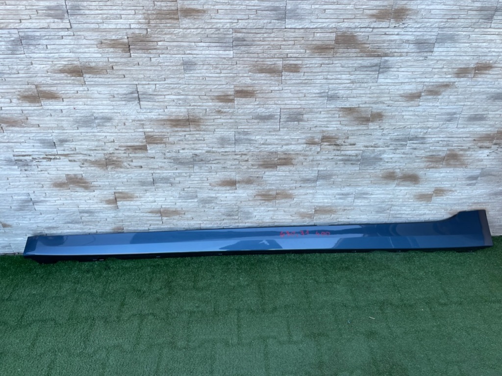 фото №1, Молдинг порог bmw 5 g30 g31 разные цвета!