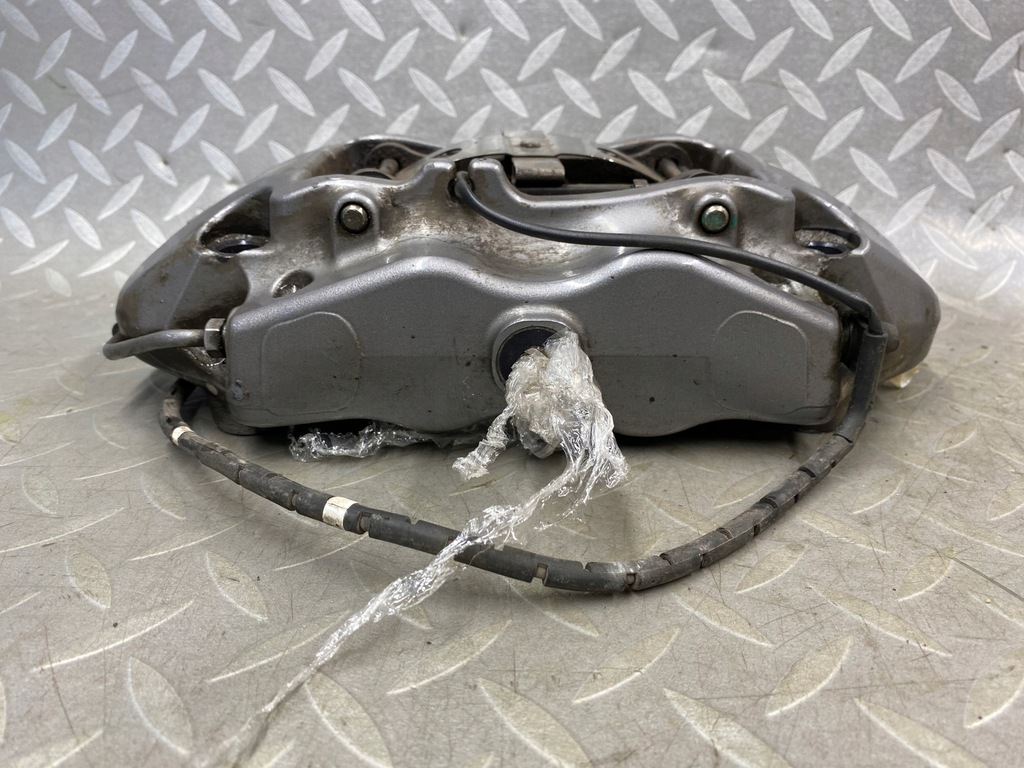 фото №12, Комплект суппортов тормозных перед левый +правый brembo aston martin db9