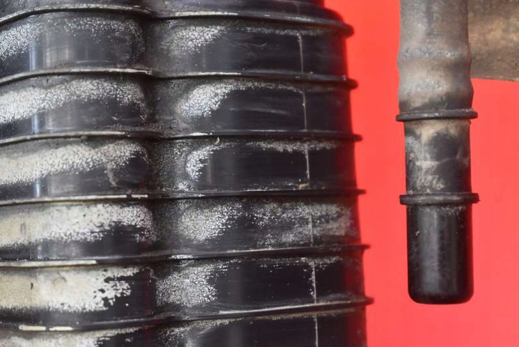 фото №10, Фильтр угольный 84277709 opel insignia b 1.5 t 140 km 17-20