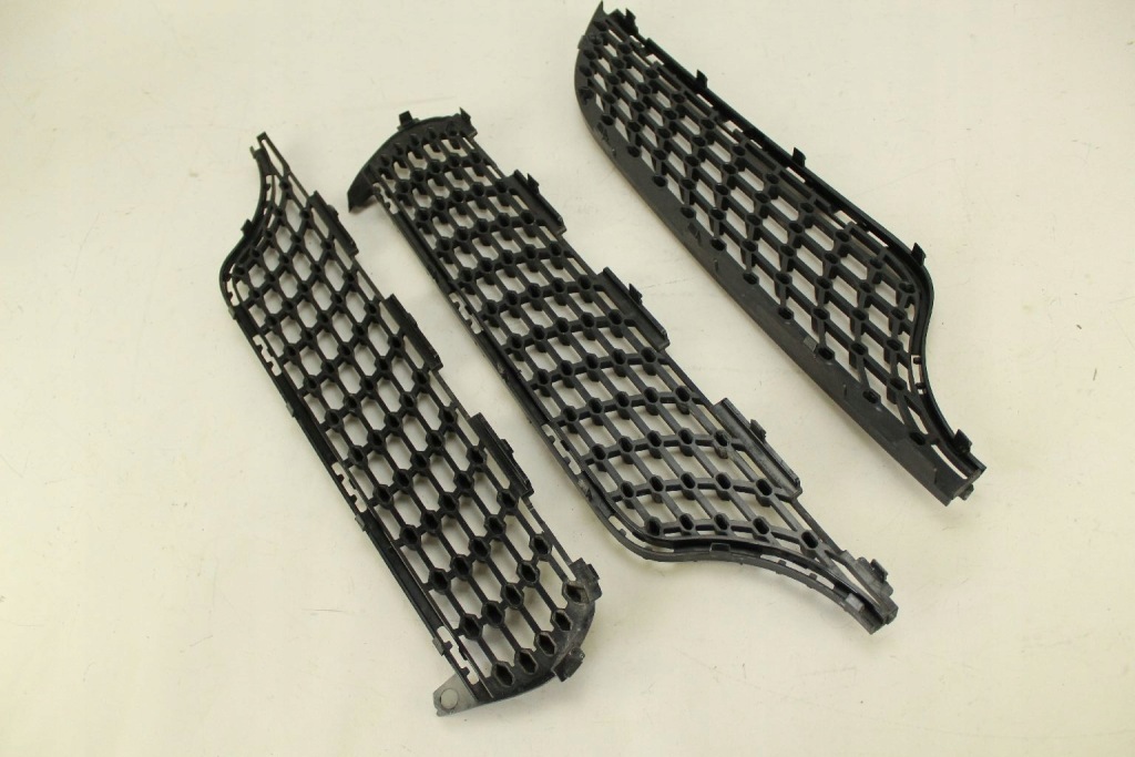 Купити Решітка решітка решітка  mercedes cla w117 diamond правий лівий