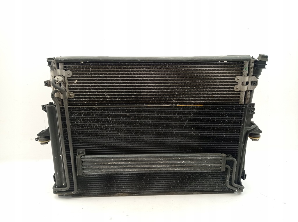 фото №1, Porsche cayenne 3.6 радіатор комплект