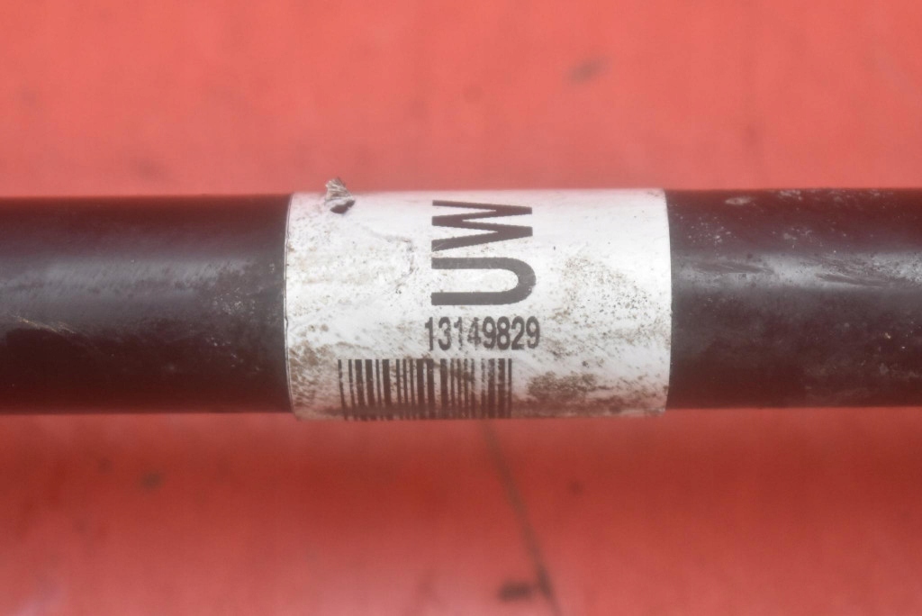 Приводной вал правая перед механическая коробка передач 13149829 opel corsa 1.4 twinport 90 km 14-20 Недорого