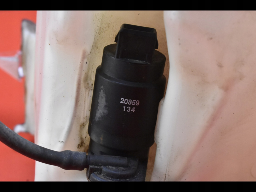 фото №9, Бачок омывателя nissan primera p12 1.9 dci 116 km 01-08