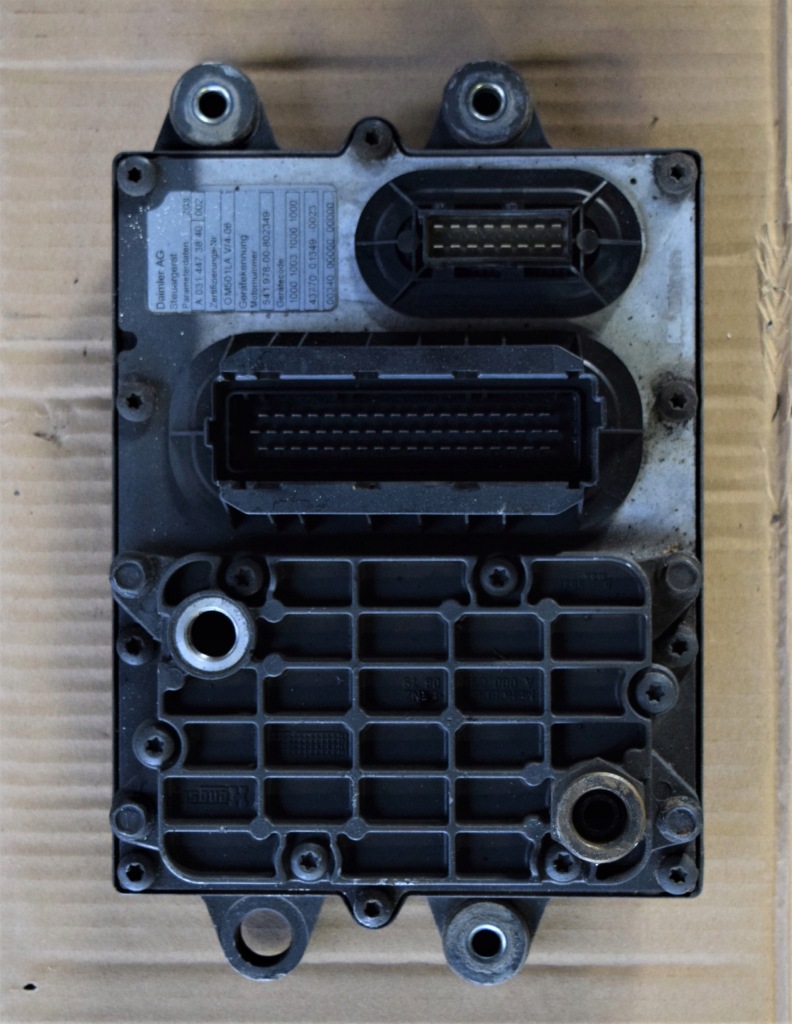 фото №1, Бортовой компьютер двигателя mercedes actros atego 0074466040