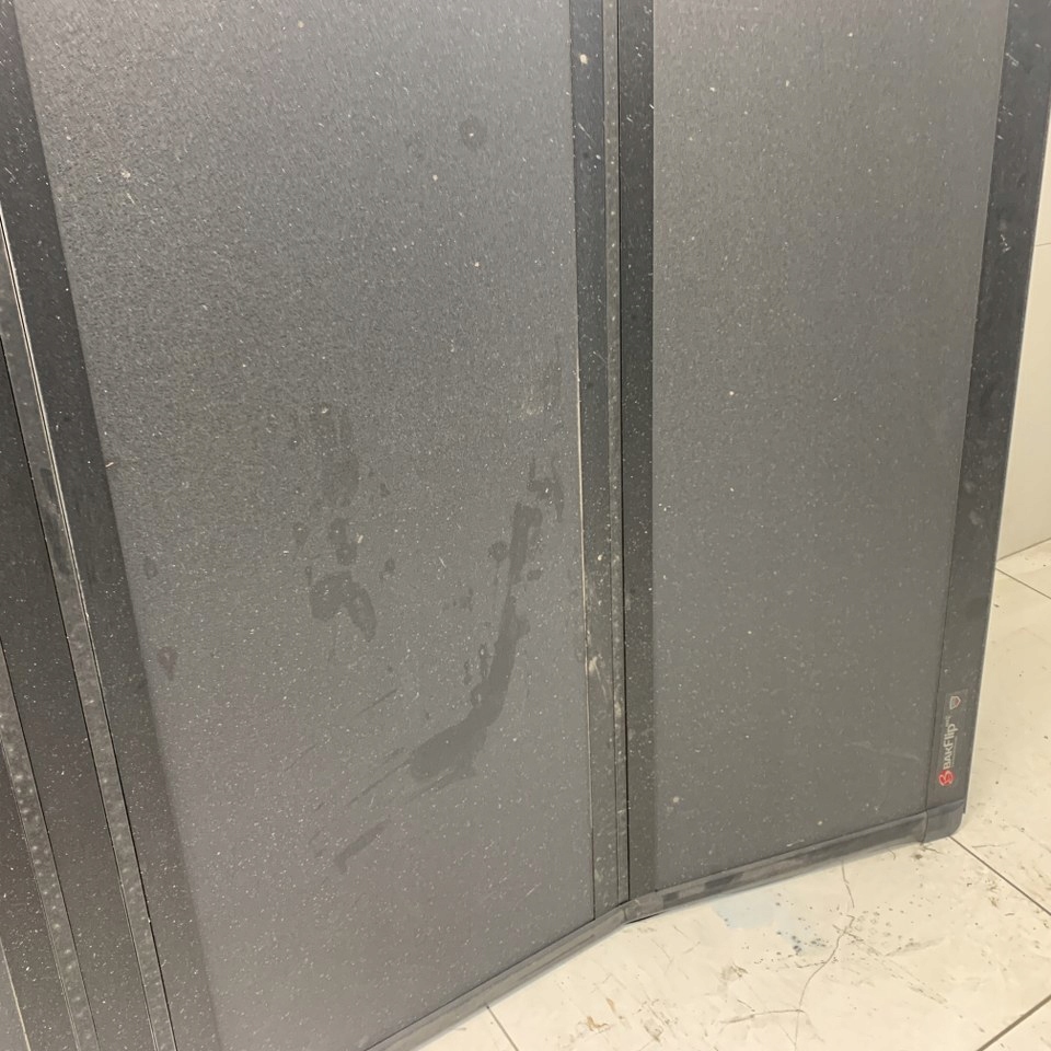 фото №14, Крышка обшивка кузов pakflip шторка жесткая складная dodge ram v 1500 22r