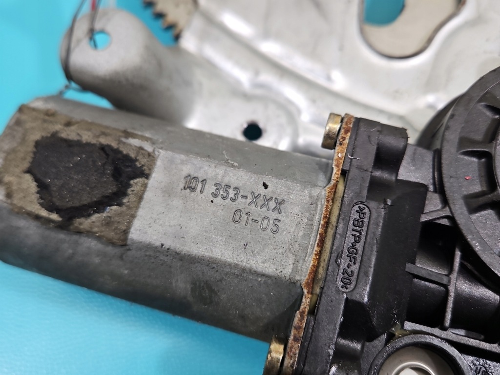 фото №4, Подъемник перед левый volvo s80 i 4d