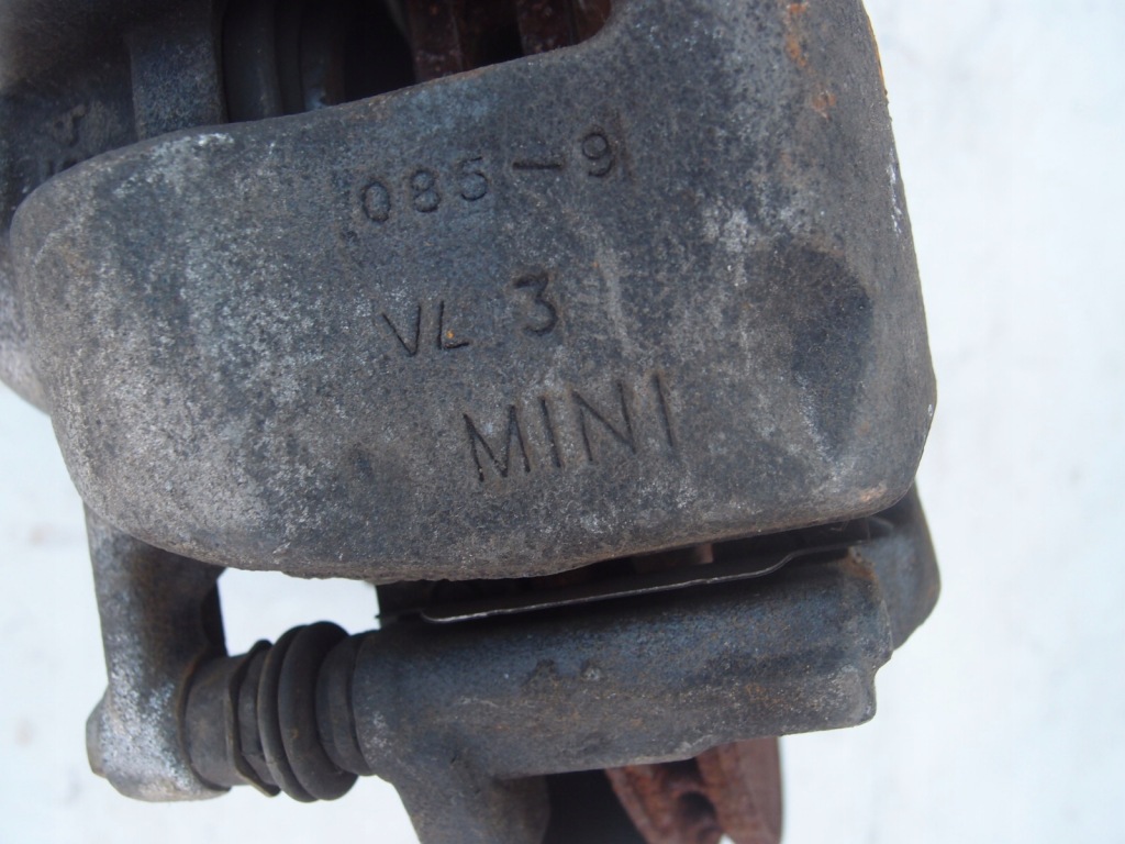 Поворотний кулак ступиця лівий перед mini cooper r56 Доставка