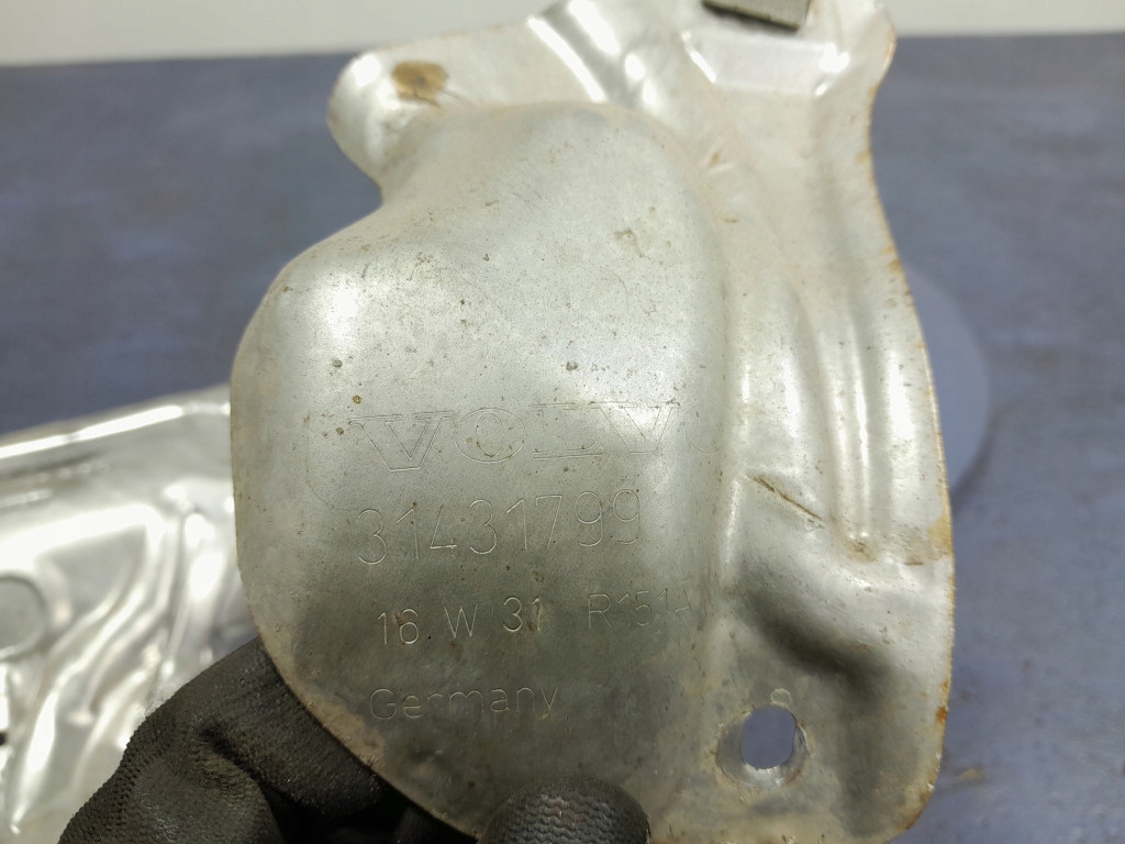 фото №5, Volvo s90 ii v90 2.0 t6 захист теплова колектор випускний 31431804