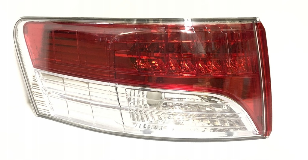 фото №1, Toyota avensis 08-12 sedan led nowa лампа левая