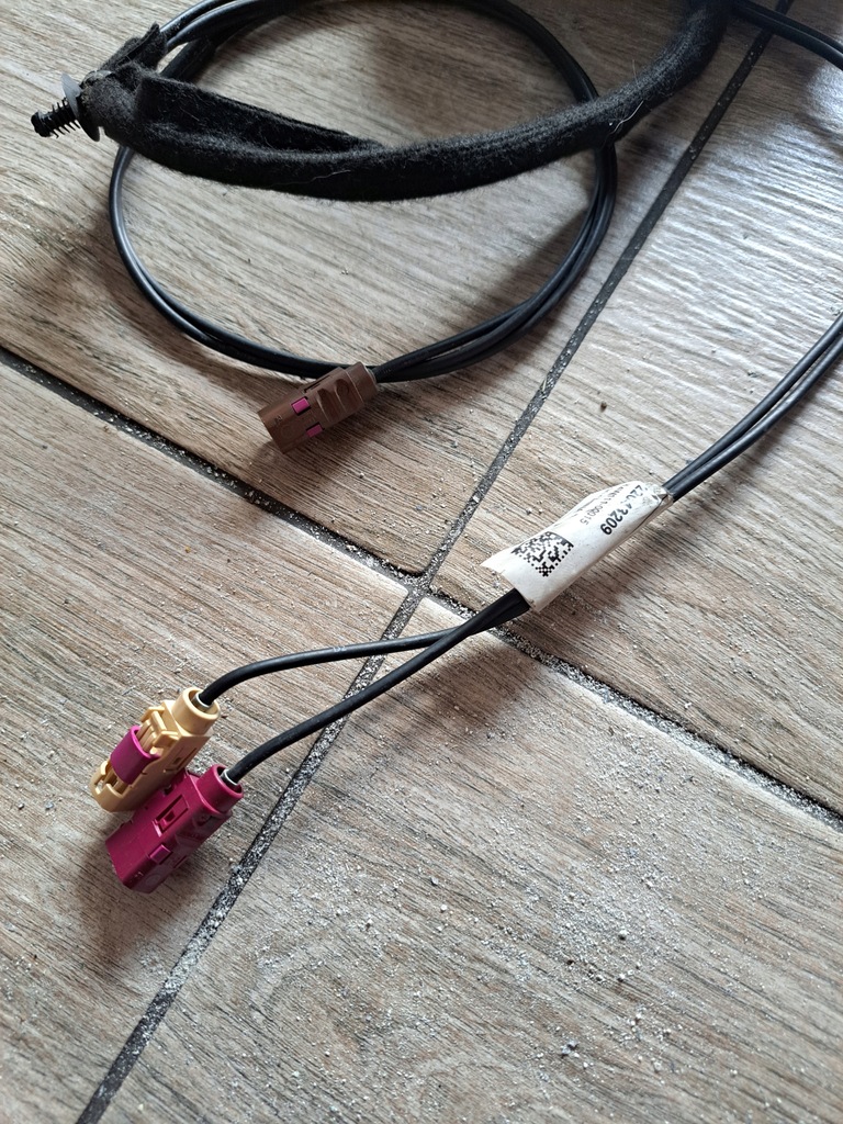 фото №3, Антенна кровельная gps gsm am fm volvo fh 4 fmx renault gama t range