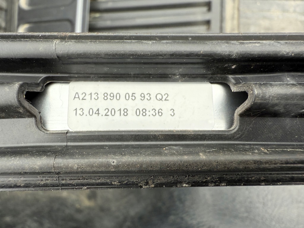 фото №8, Mercedes e klasa w213 kombi рейлінги дахові хром рейлінг лівий a2138900593