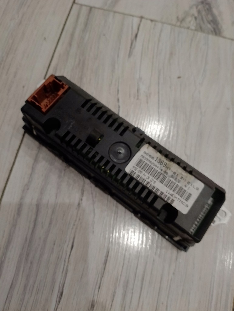 фото №4, Дисплей citroen c3 ii 96661369xt