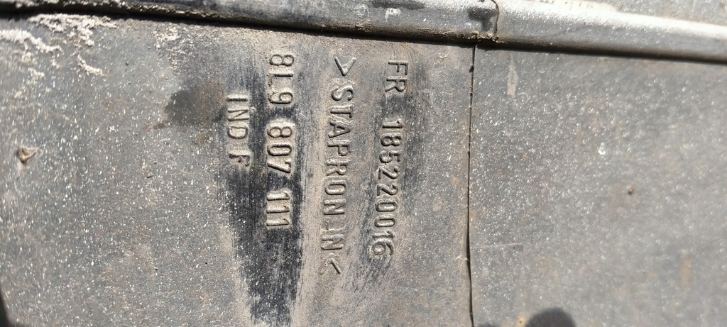 фото №8, Audi a3 s3 8l 99-03 бампер перед передний 8l9807111