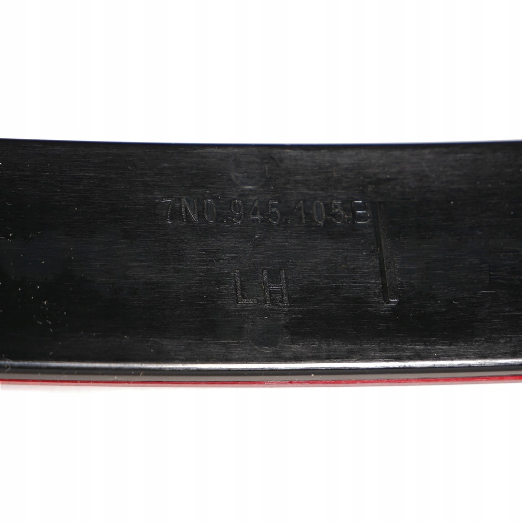 фото №7, Лампа задний отражающая vag оригинальный 7n0945105b