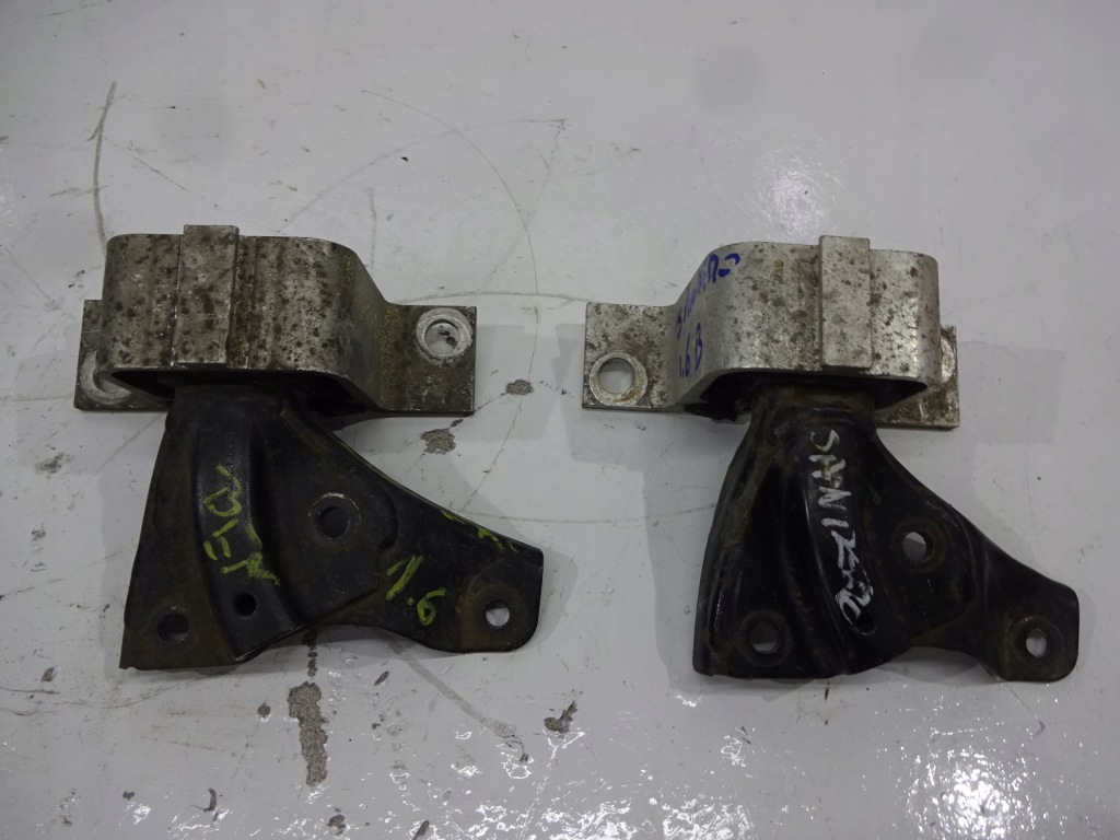 фото №1, Подушка кронштейн двигуна dacia sandero i 1,6 b