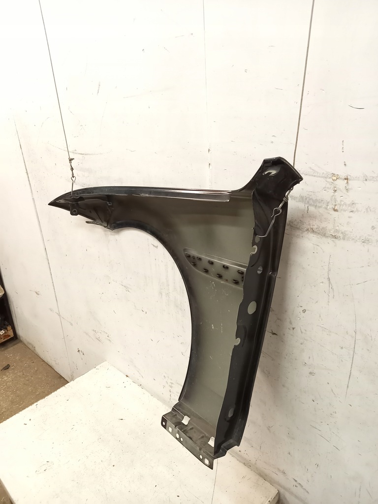 фото №11, Jaguar xe x760 gx73 крыло правый передний перед + молдинг