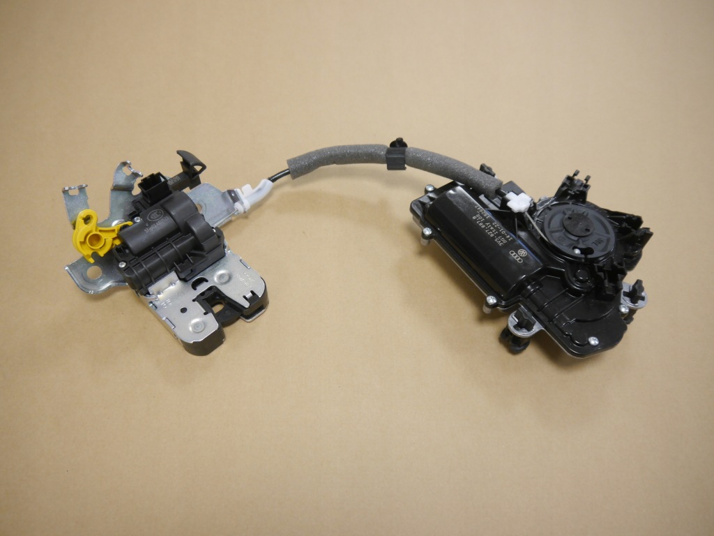 фото №1, Audi a5 8w замок крышки задняя доводчик 3v5827887b