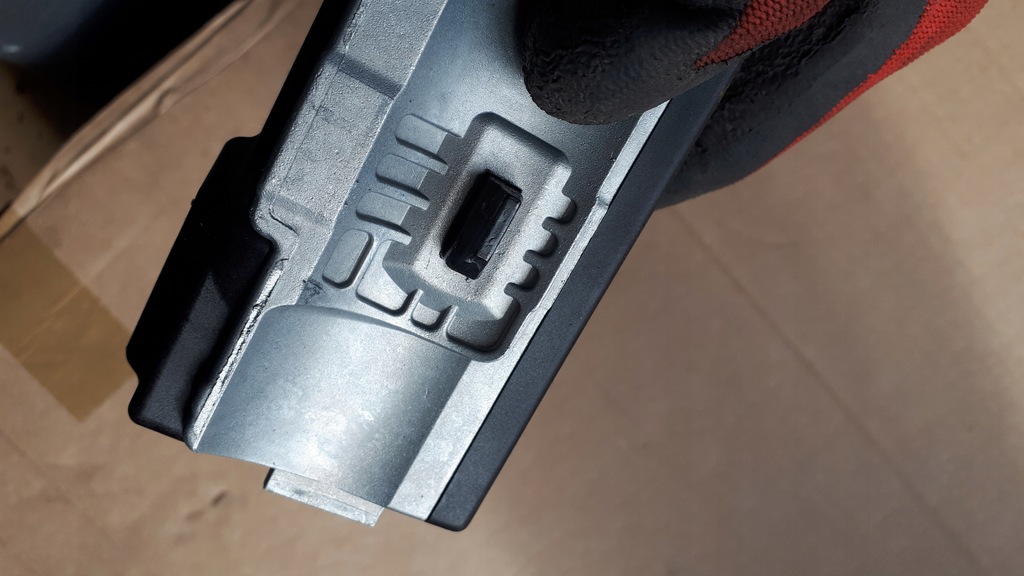 фото №5, S4 b8 a4 блокировка засов руля 8k0905852e q5