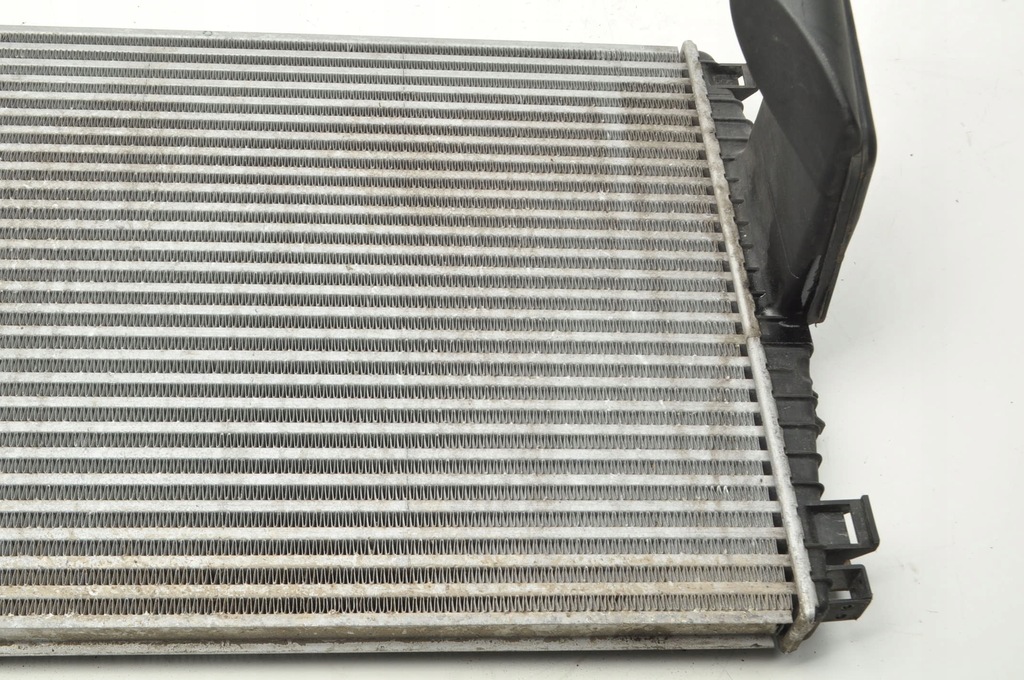 фото №11, Jaguar xj x351 3.0 радіатор повітря інтеркулер aw93-9l440-ab