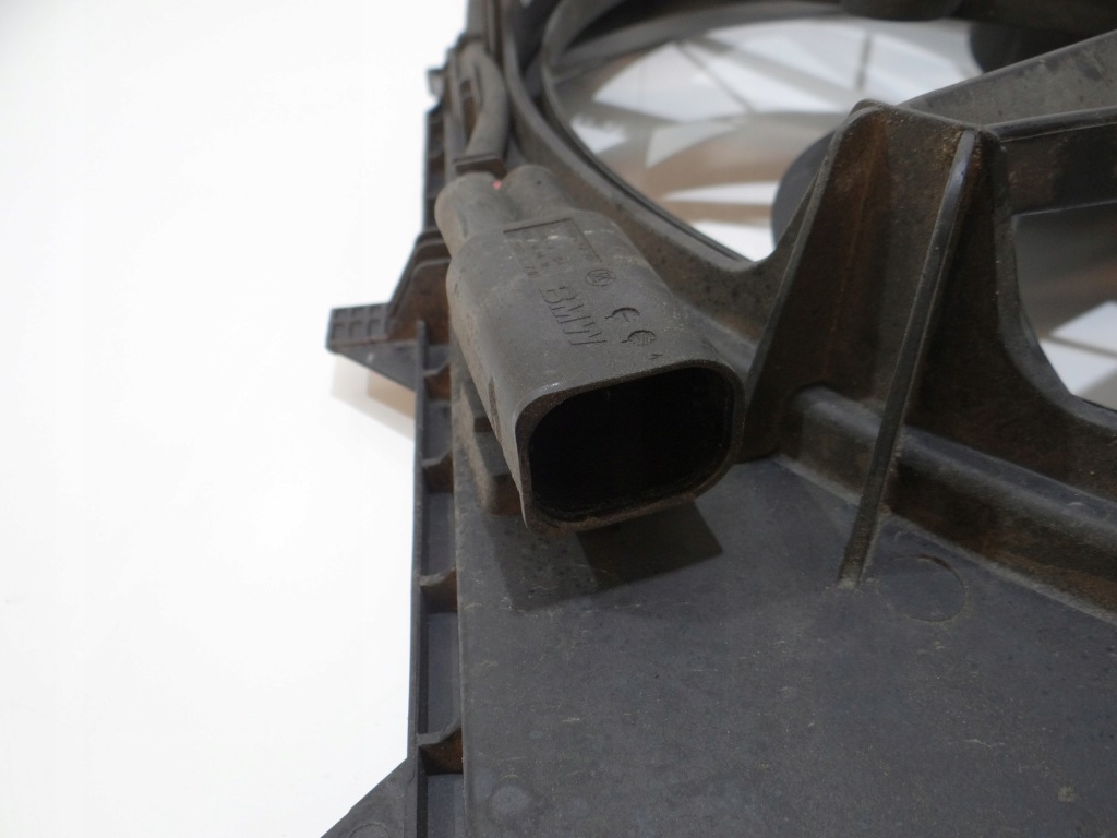 Вентилятор радіатора bmw x3 f25 n47d20c 7562594 16707653 Недорого