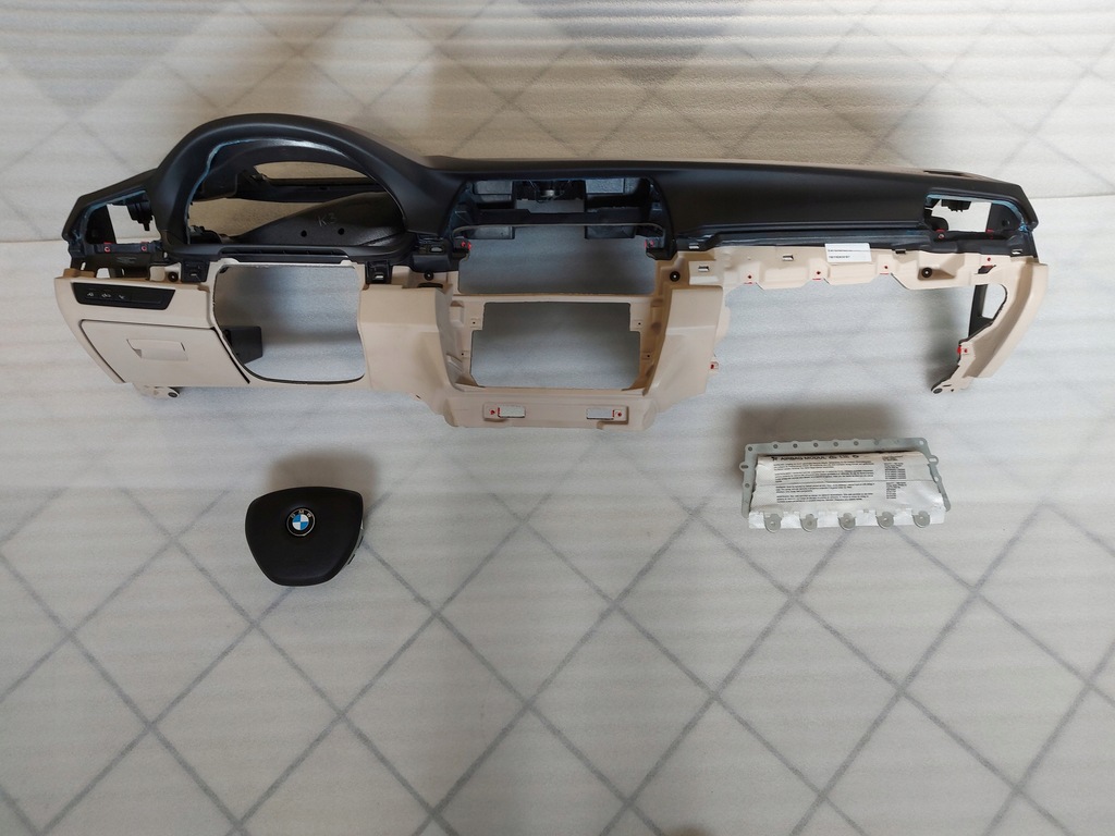 фото №1, Панель приладів приладова bmw f10 f11 консоль подушка безпеки