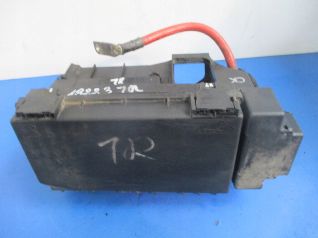 фото №5, Opel zafira b 1.9cdti коробка предохранителей 13220831hq 13206754hb