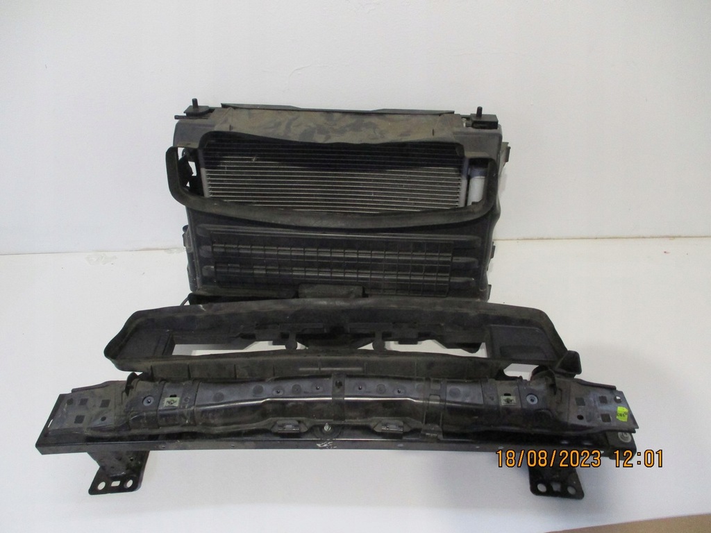 фото №1, Pas передній радіатор smart iii 1,0i a453 fortwo for two