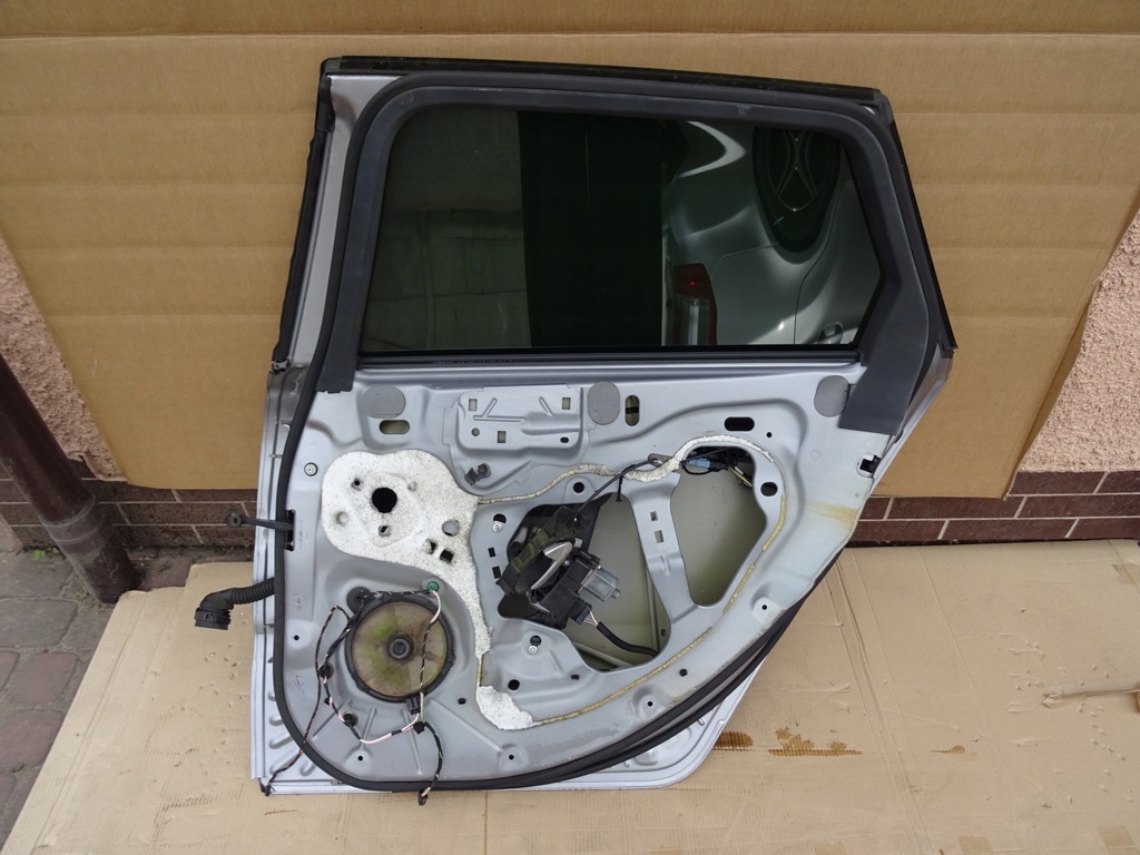 фото №5, Peugeot 508 sw дверь правое задняя kombi