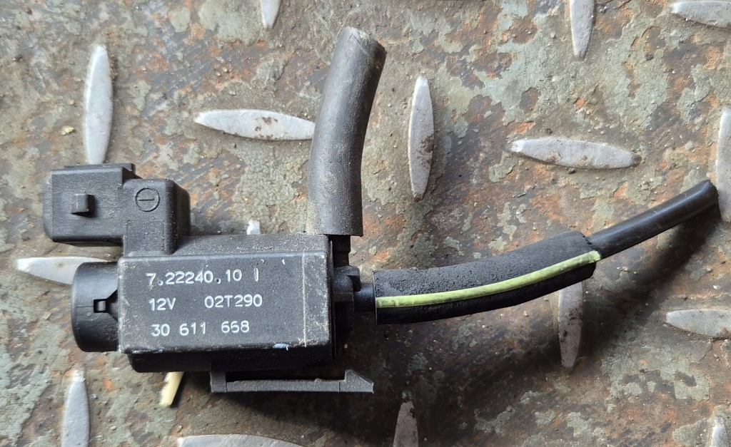 фото №1, Клапан вакууму volvo v70 ii 2.4 30611668