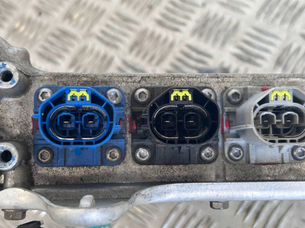 Inwerter/przetwornica напряжения tesla model x 104967800g в Украине